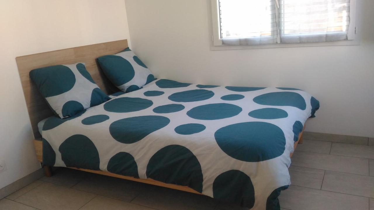 Studio Parking Gratuit Sur Place Claye Souilly Eksteriør bilde